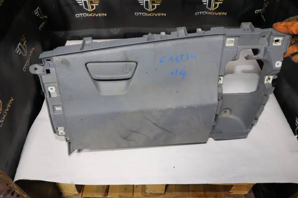 FORD CUSTOM 320 L DELUXE ÇIKMA PARÇA  TORPİDO KAPAĞI